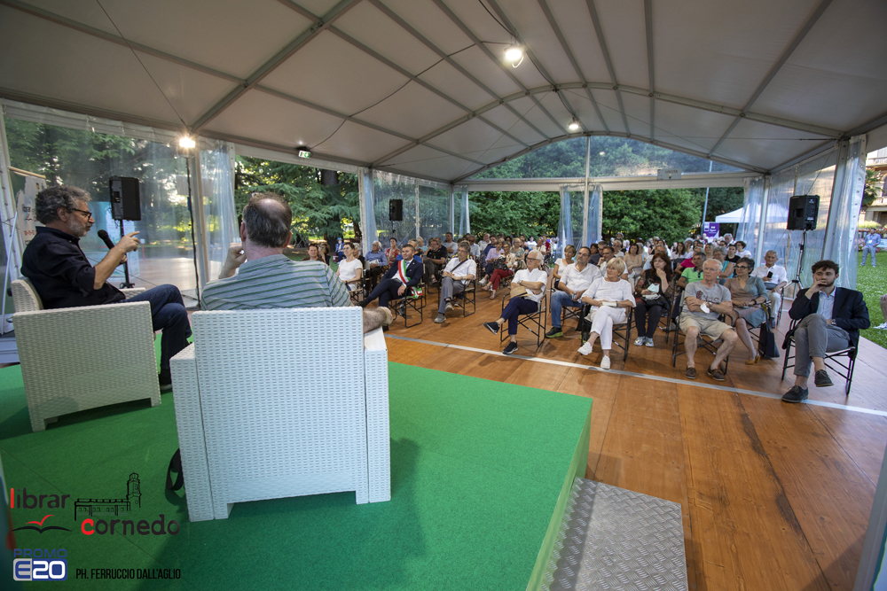 2022-LibrarCornedo-0234