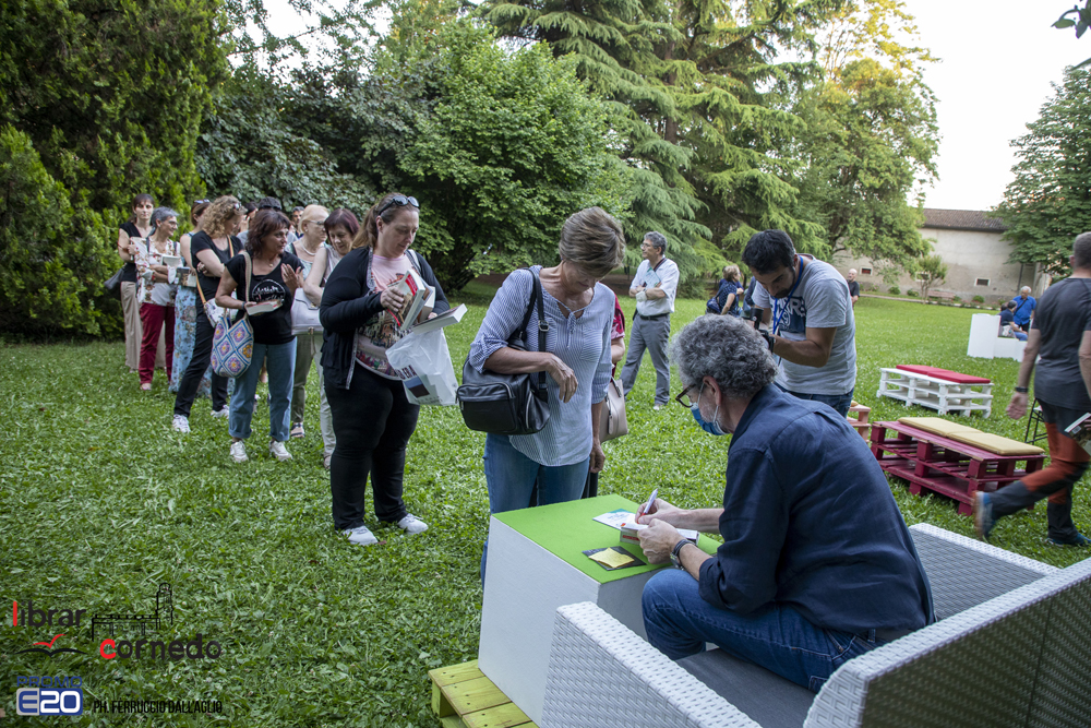 2022-LibrarCornedo-0272