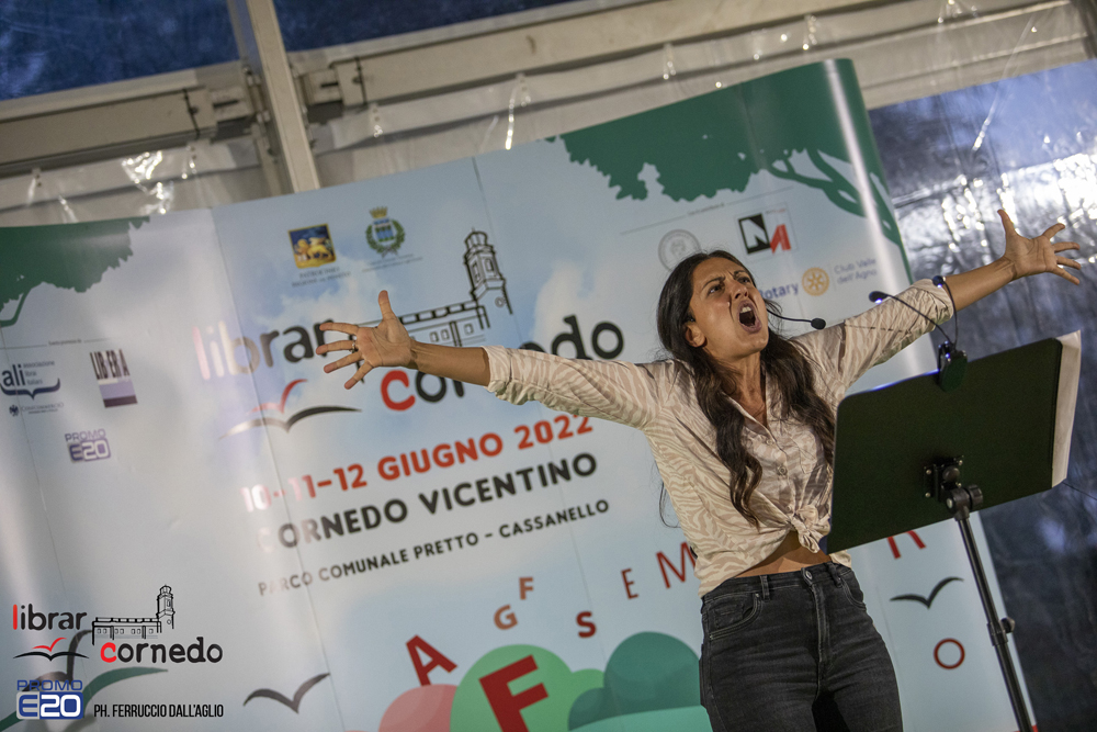 2022-LibrarCornedo-0357