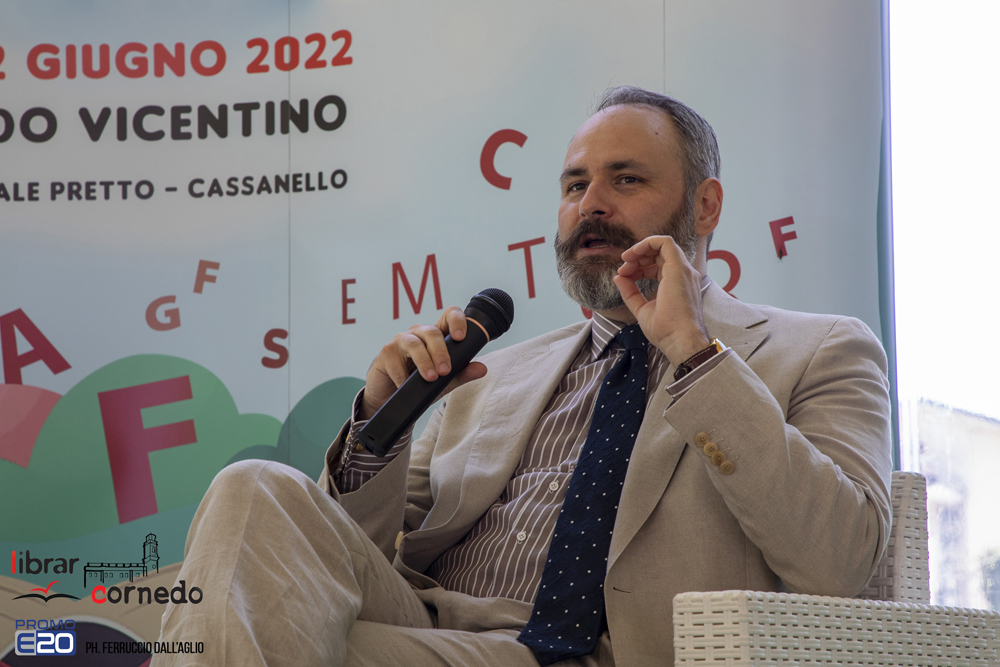 2022-LibrarCornedo-0503