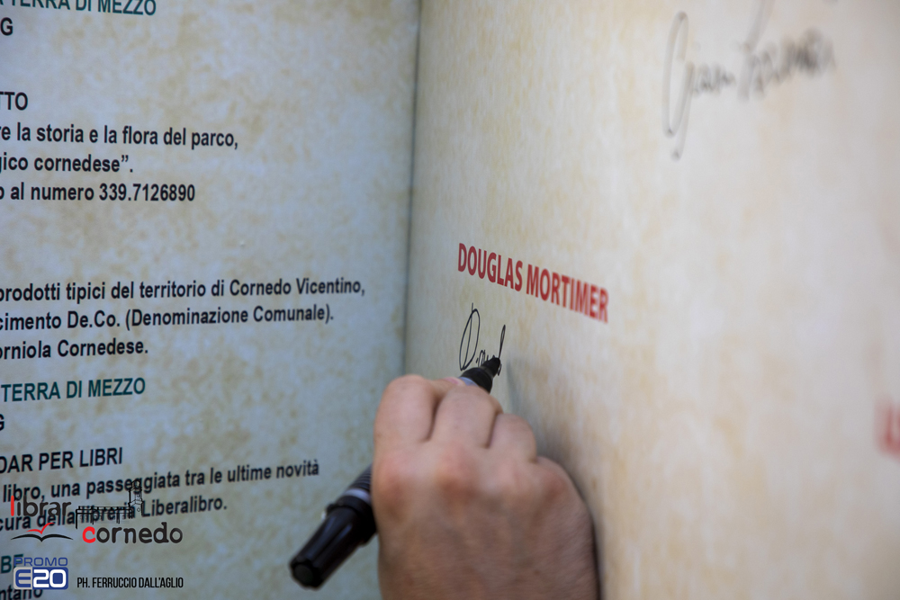2022-LibrarCornedo-0594