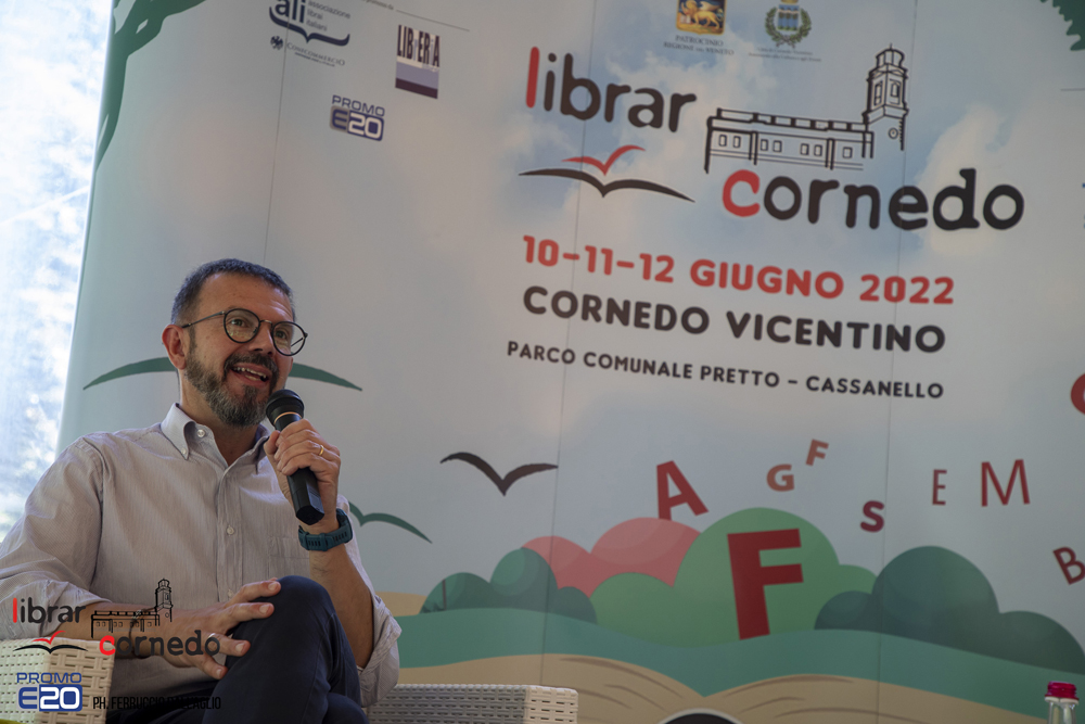 2022-LibrarCornedo-0642