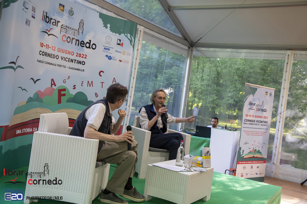 2022-LibrarCornedo-0820