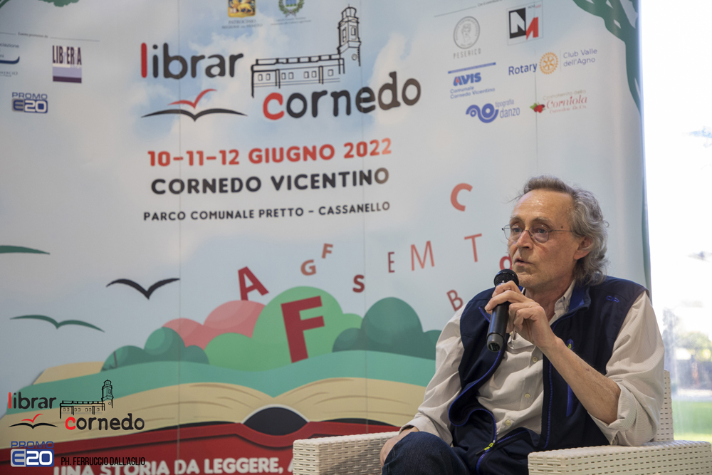 2022-LibrarCornedo-0841
