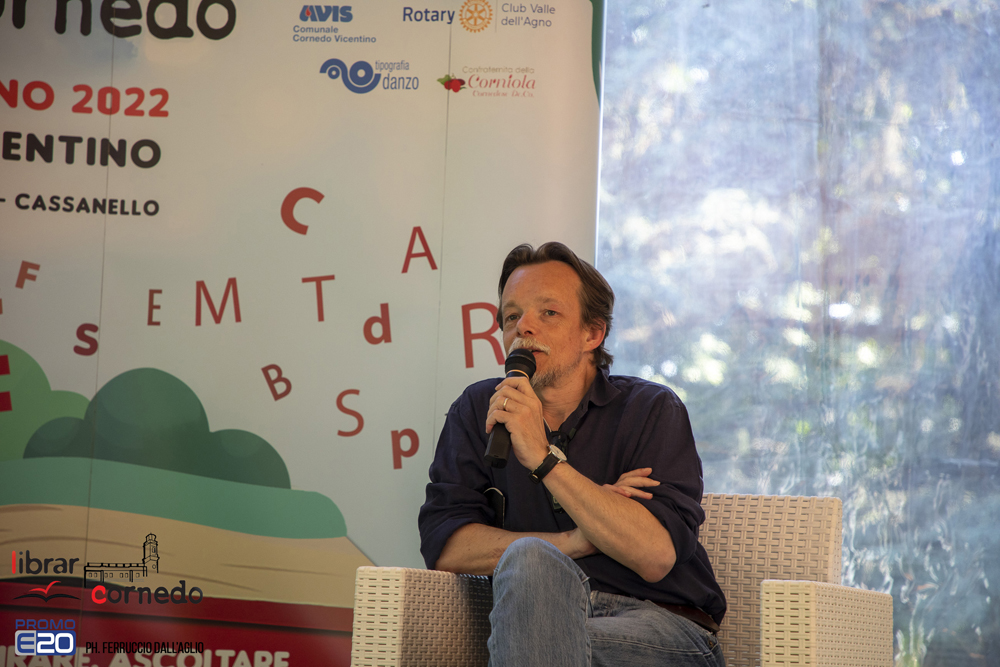 2022-LibrarCornedo-1151