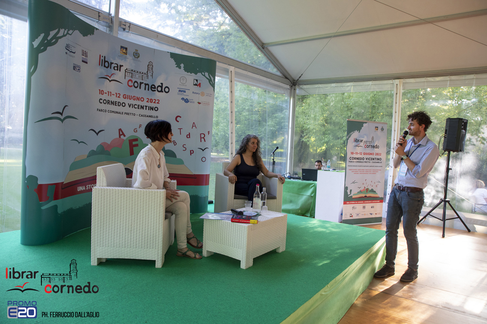 2022-LibrarCornedo-1241