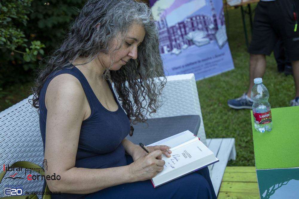 2022-LibrarCornedo-1348