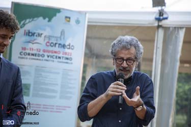 2022-LibrarCornedo-0102