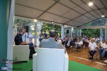 2022-LibrarCornedo-0171