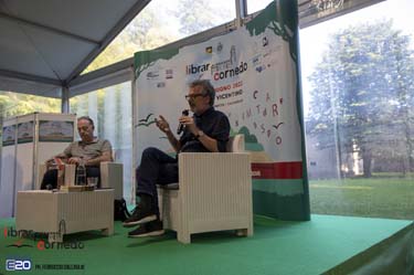 2022-LibrarCornedo-0205