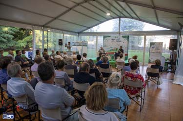 2022-LibrarCornedo-0207