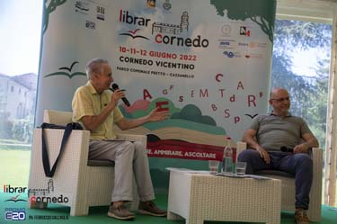 2022-LibrarCornedo-0373