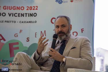 2022-LibrarCornedo-0508