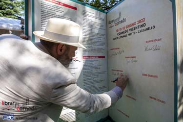 2022-LibrarCornedo-0600