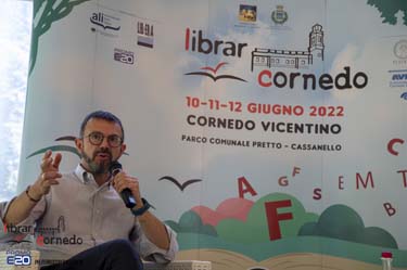 2022-LibrarCornedo-0638