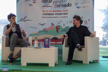 2022-LibrarCornedo-0695