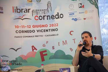 2022-LibrarCornedo-0707