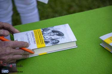 2022-LibrarCornedo-0876