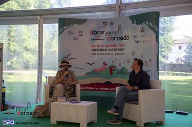2022-LibrarCornedo-1139