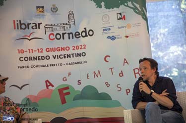 2022-LibrarCornedo-1157