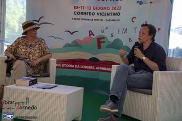 2022-LibrarCornedo-1164